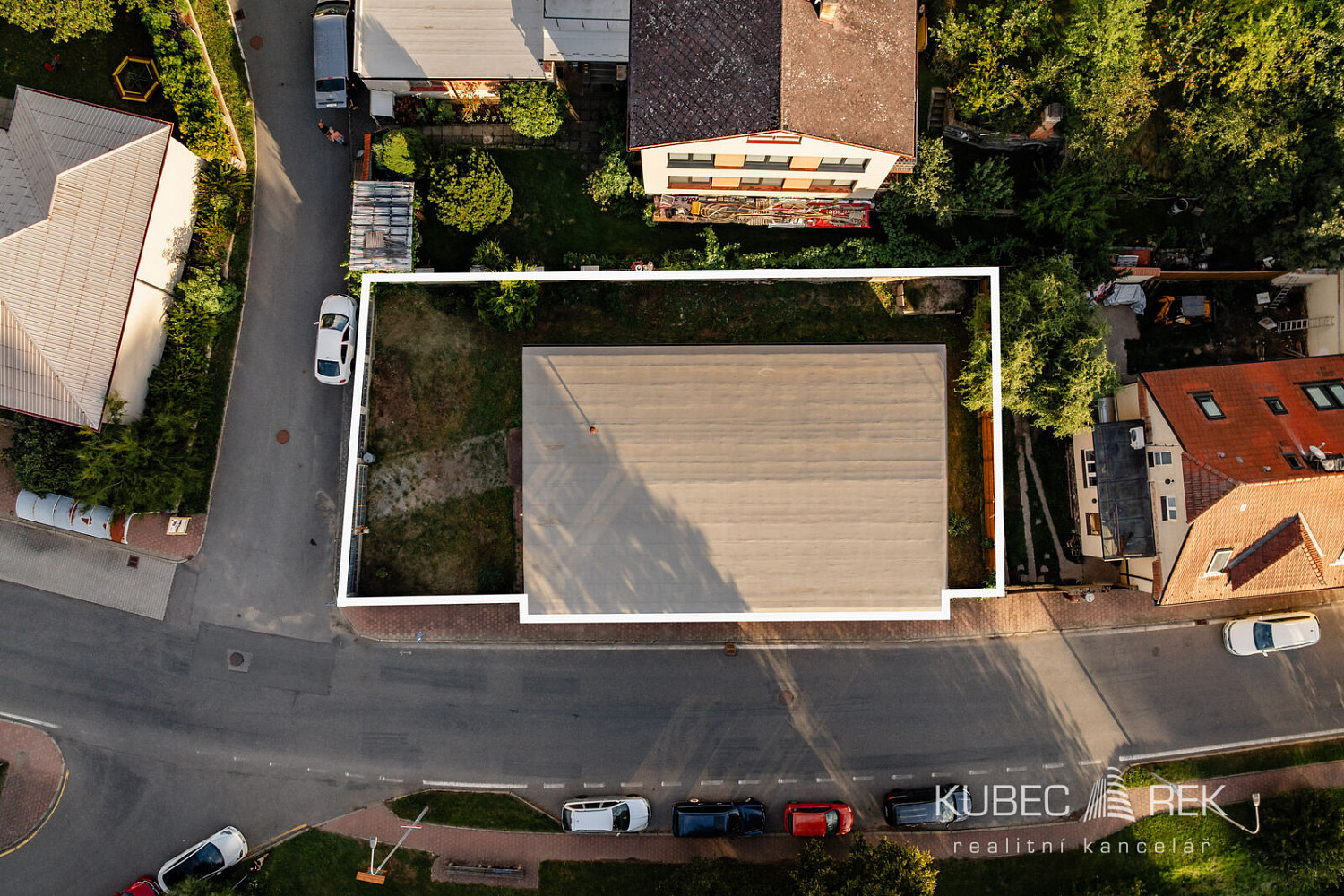 Prodej obchodních prostor 237 m² – fotografie 3