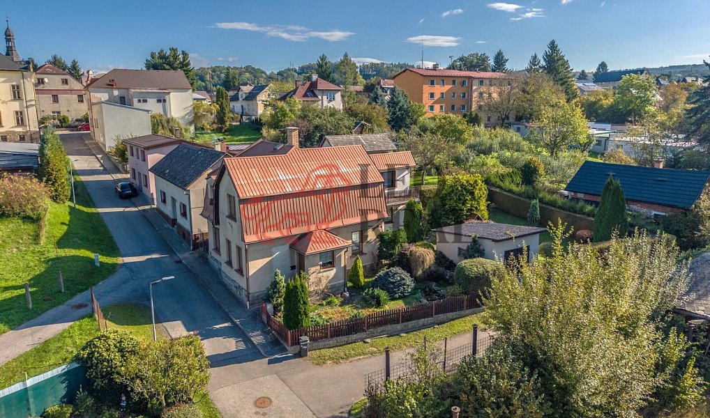 Prodej domu 250 m² s pozemkem 496 m², Rovensko pod Troskami – náhled fotky 19