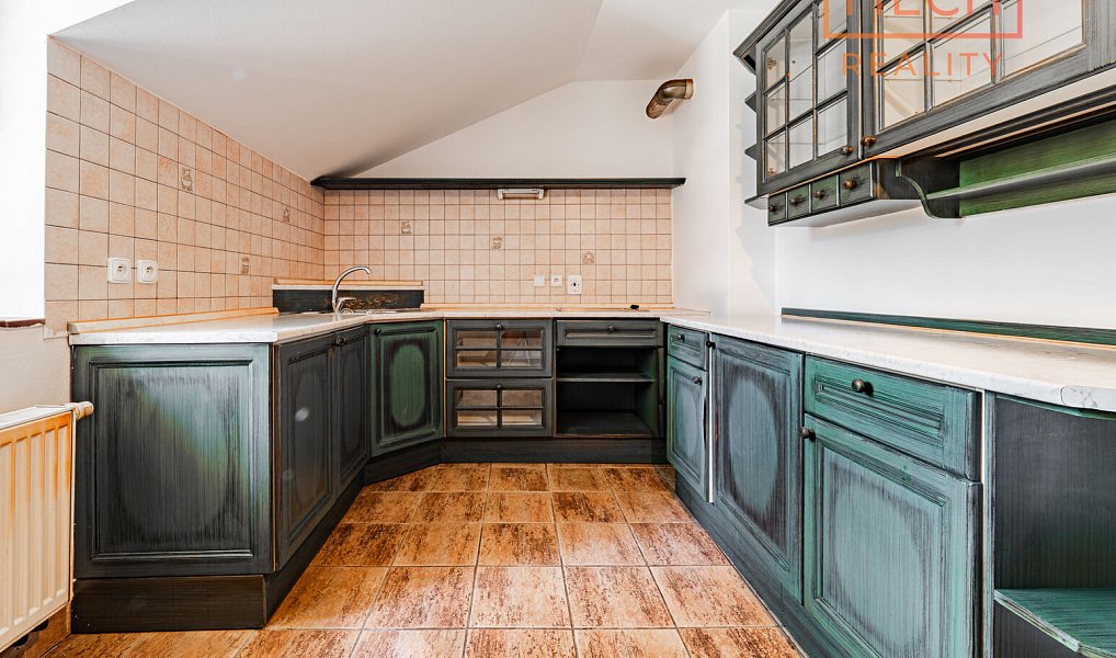 Prodej domu 280 m² s pozemkem 603 m², Svijanský Újezd – náhled fotky 27