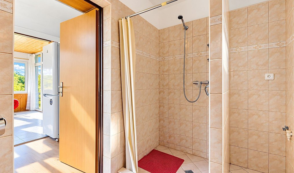 Prodej chaty/chalupy 110 m² s pozemkem 1 834 m², Ptení – náhled fotky 22