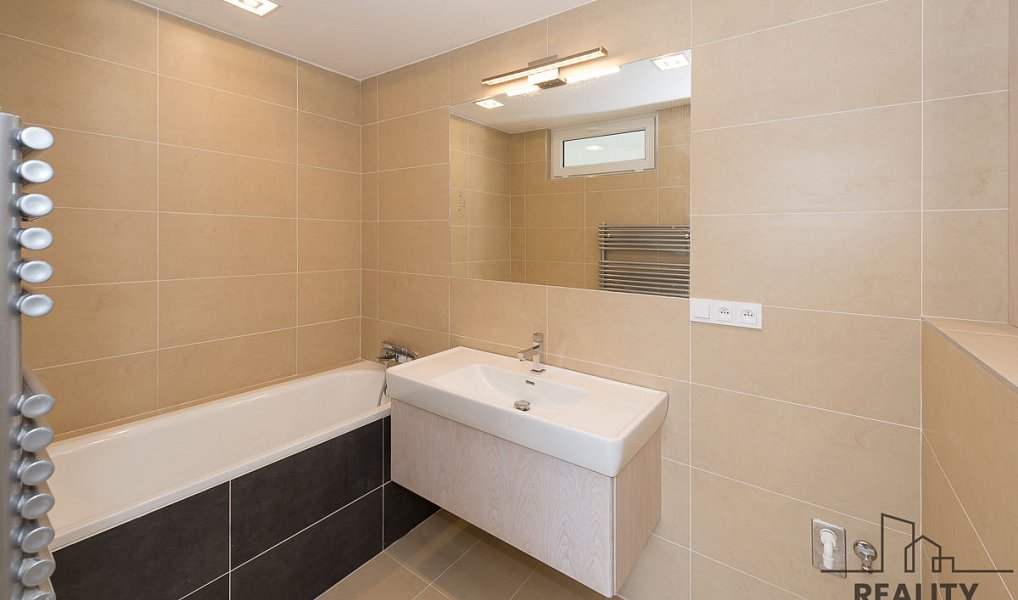 Prodej bytu 1+kk 20 m², Valtice – náhled fotky 3