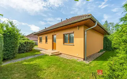 Prodej domu 78 m² s pozemkem 900 m², Tlustice, okres Beroun
