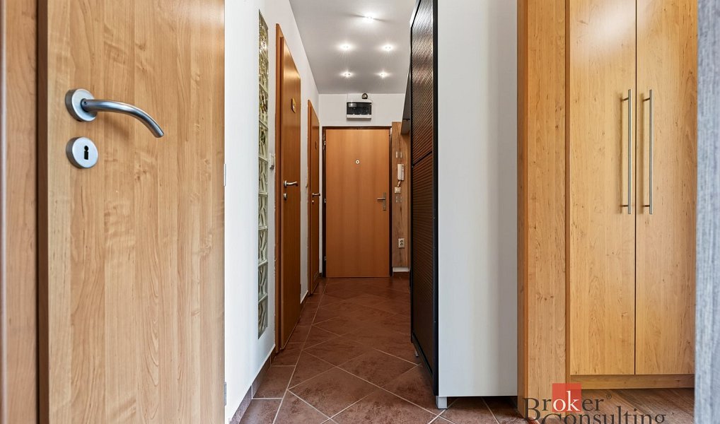 Prodej bytu 4+1 86 m², Opava – náhled fotky 11