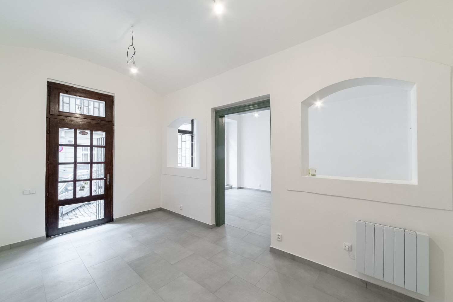 Pronájem obchodních prostor 64 m²