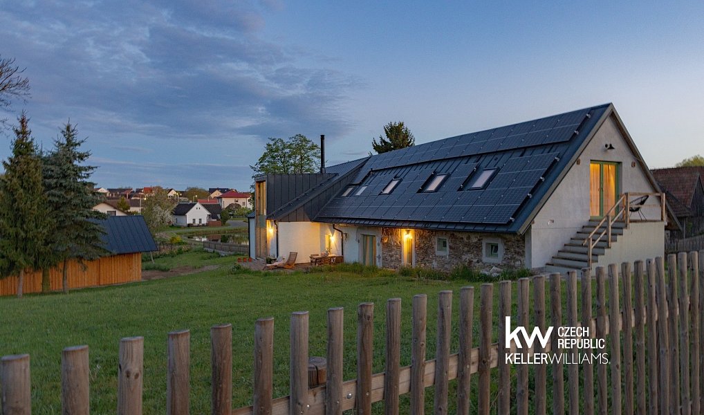 Prodej domu 271 m² s pozemkem 3 312 m², Křeč – náhled fotky 48