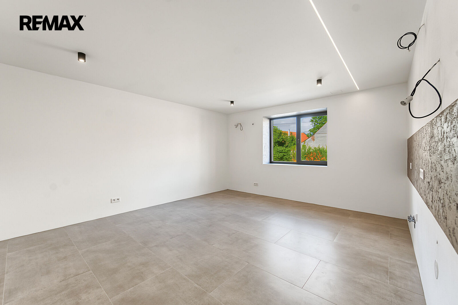 Prodej domu 97 m² s pozemkem 195 m² – fotografie 3