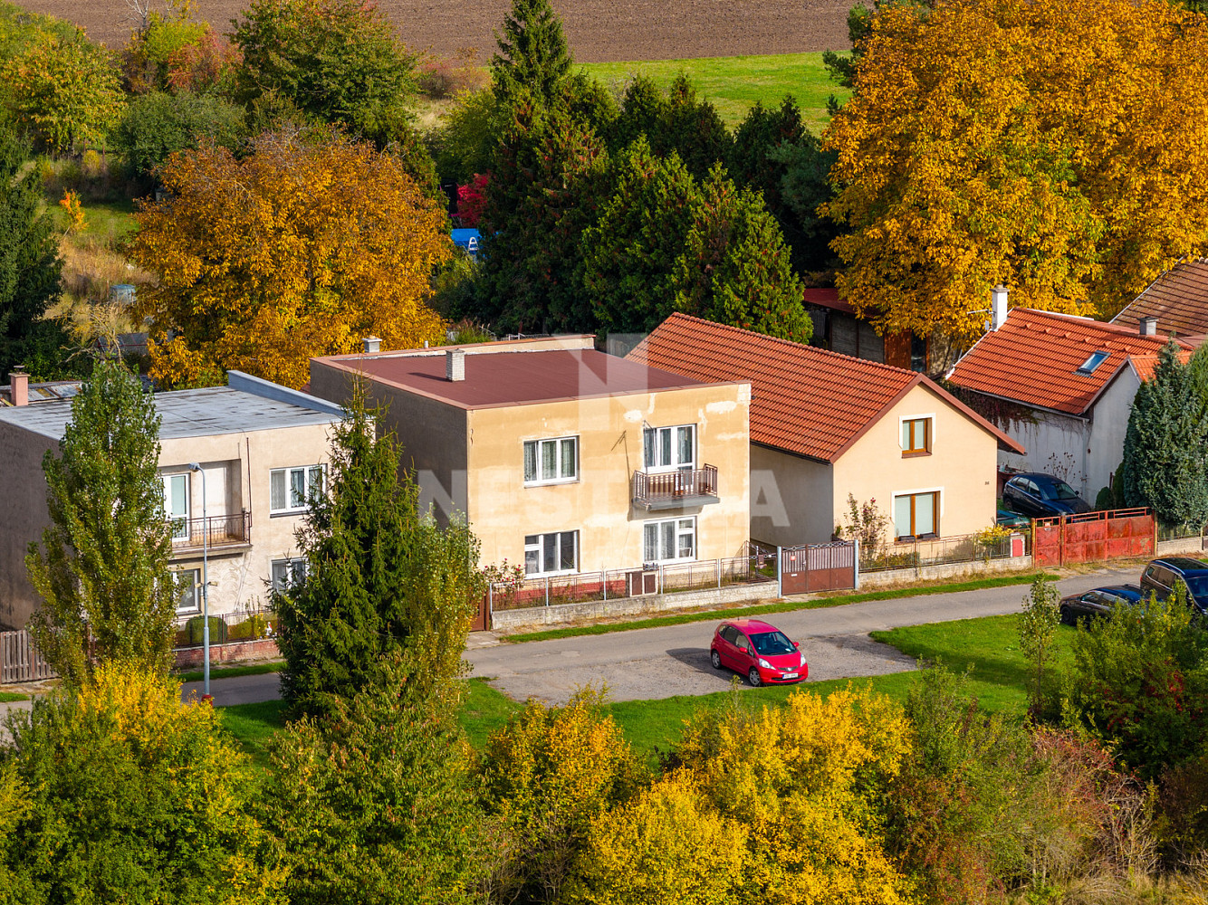 Prodej domu 174 m² s pozemkem 902 m² – fotografie 4