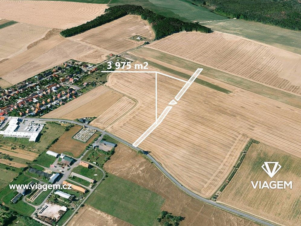Prodej pole 993 m²