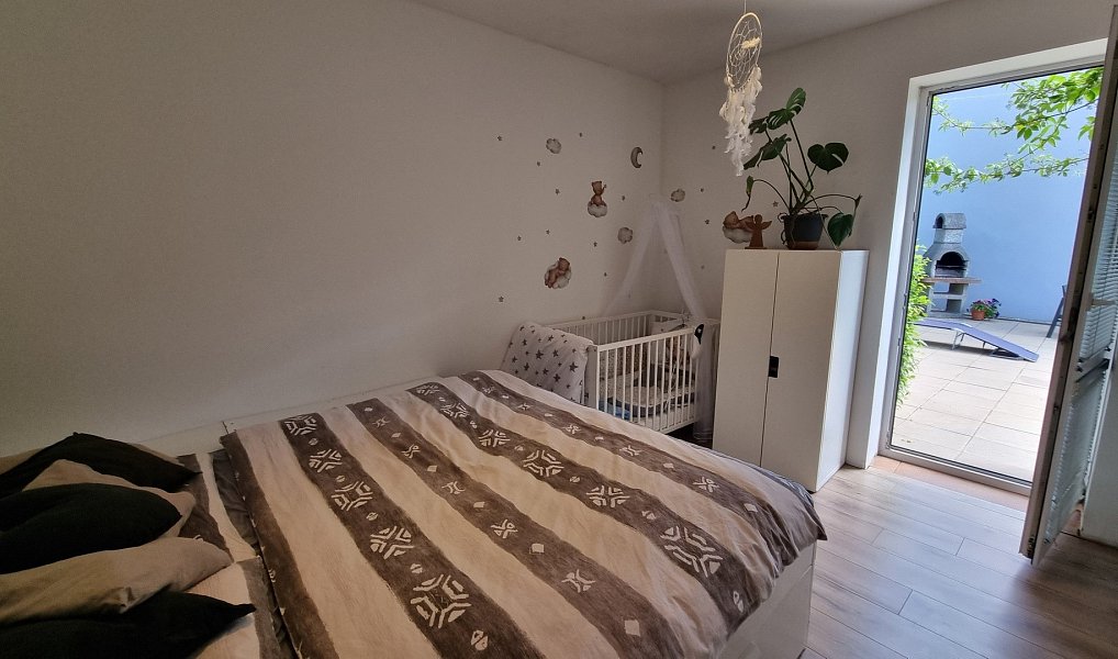Prodej domu 200 m² s pozemkem 1 325 m², Žďárná – náhled fotky 10