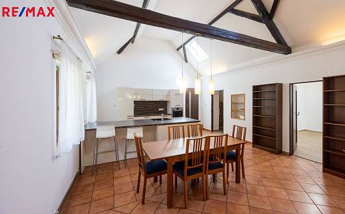 Prodej domu 176 m² s pozemkem 300 m², Hlavní, Radostice, okres Brno-venkov