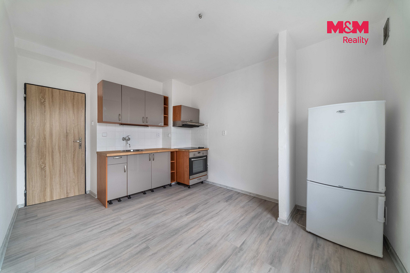 Prodej bytu 1+1 33 m² — photo 2