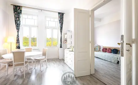 Prodej bytu 3+1 73 m², Varšavská, Karlovy Vary