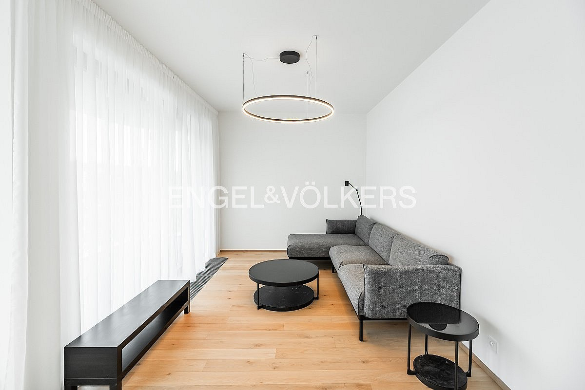 Pronájem bytu 2+kk 65 m² — photo 5