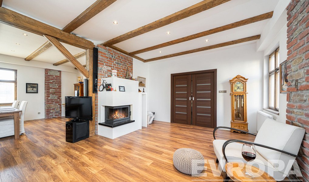 Prodej domu 495 m² s pozemkem 528 m², Vrchlabí – náhled fotky 8