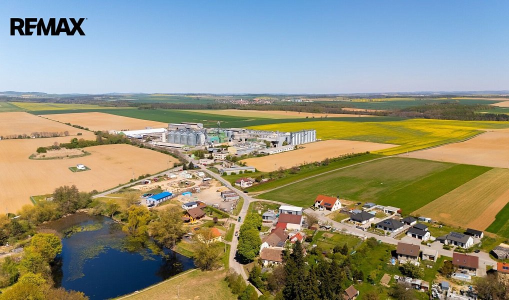 Prodej komerčního pozemku 14 294 m², Hrotovice – náhled fotky 9