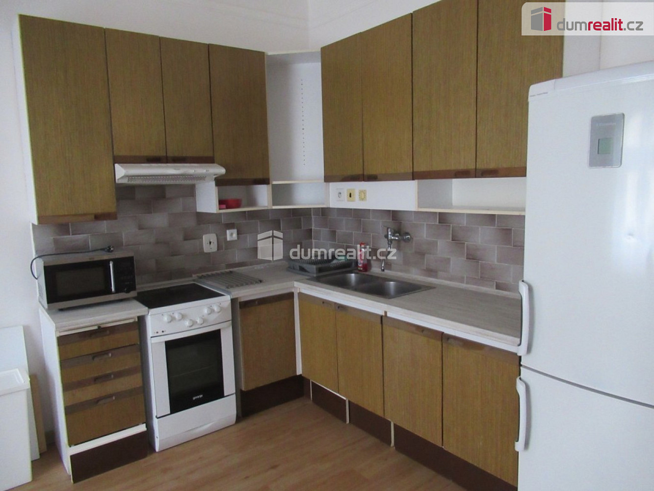 Pronájem bytu 2+1 58 m² — photo 3