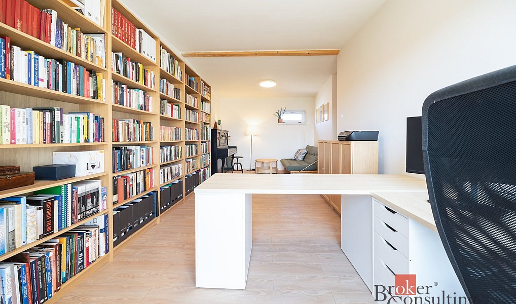 Prodej domu 154 m² s pozemkem 906 m², Nymburk – náhled fotky 20