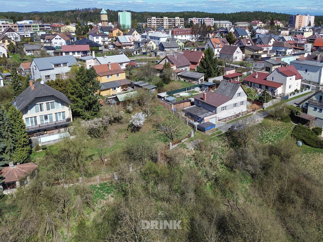 Prodej stavebního pozemku 588 m² – fotografie 4