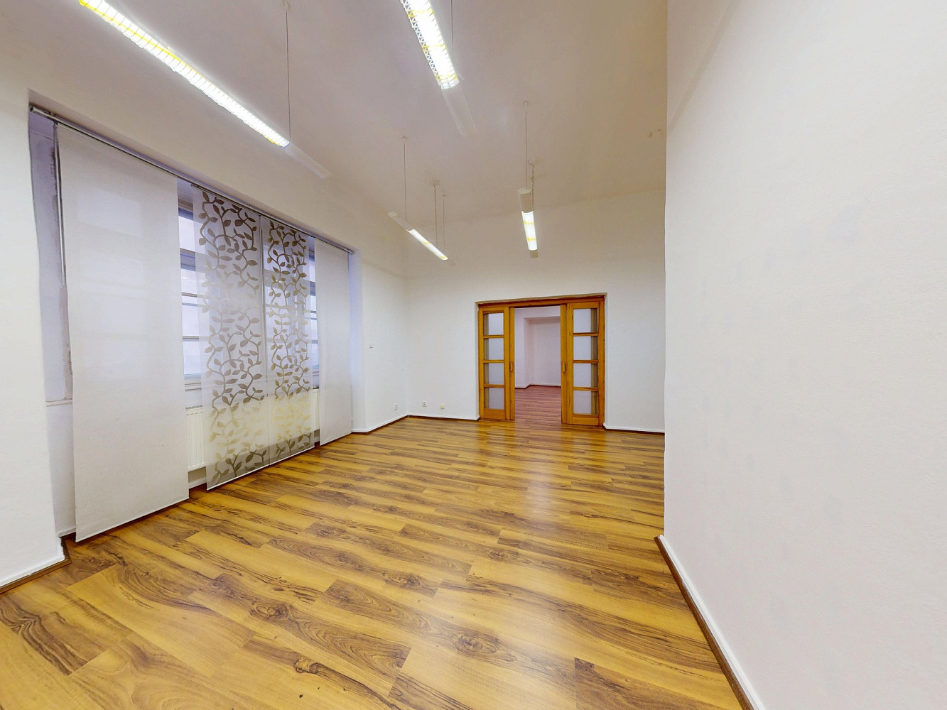 Pronájem obchodních prostor 60 m²