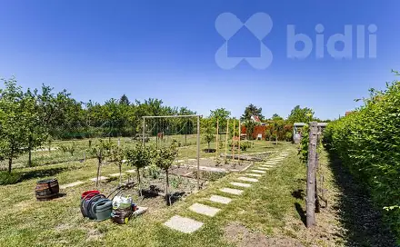 Prodej zahrady 422 m², Břeclav