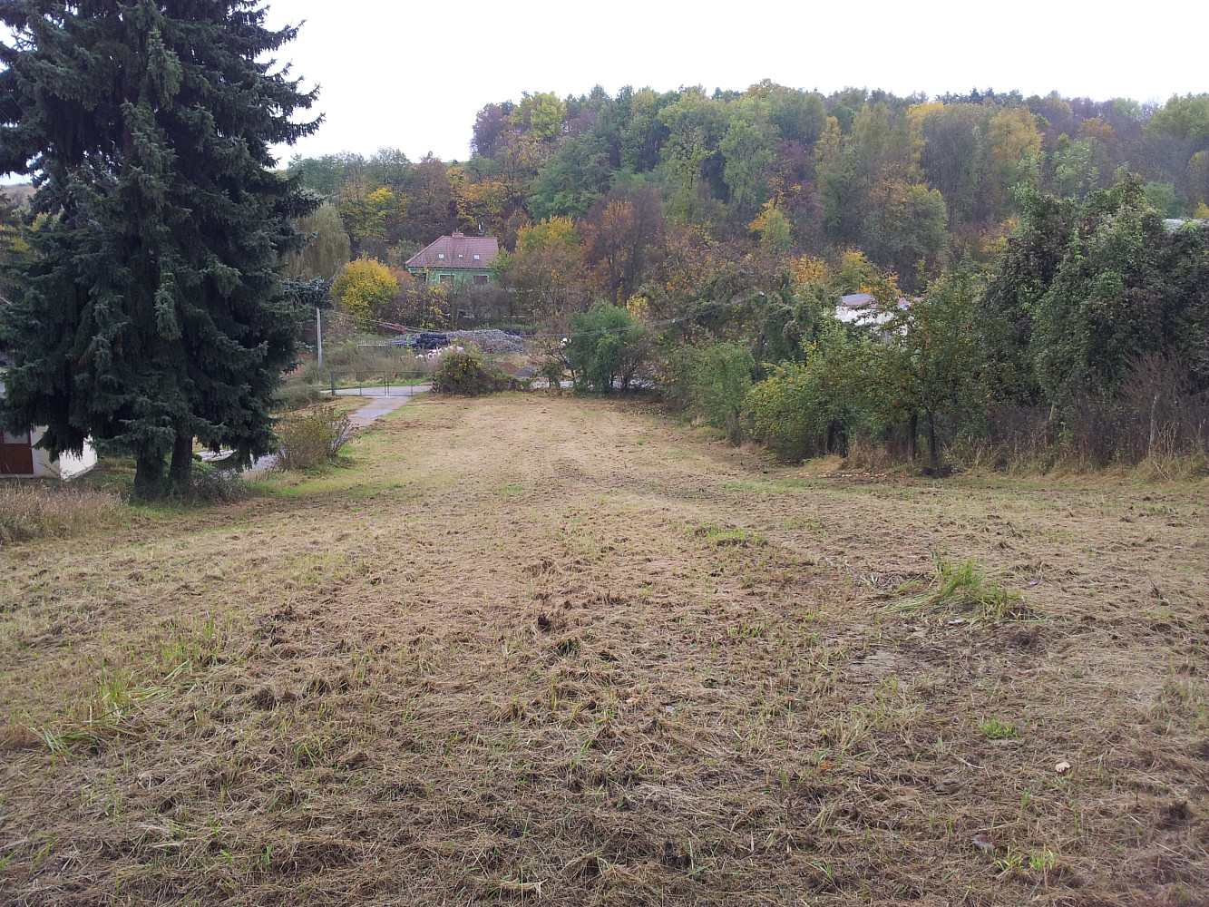 Prodej stavebního pozemku 1 802 m² – fotografie 2