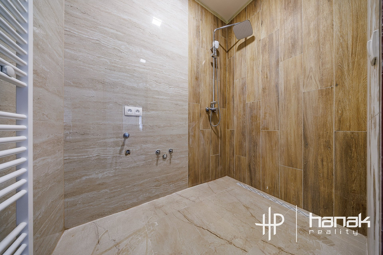 Pronájem komerčního objektu (jiného typu) 48 m² – fotografie 5