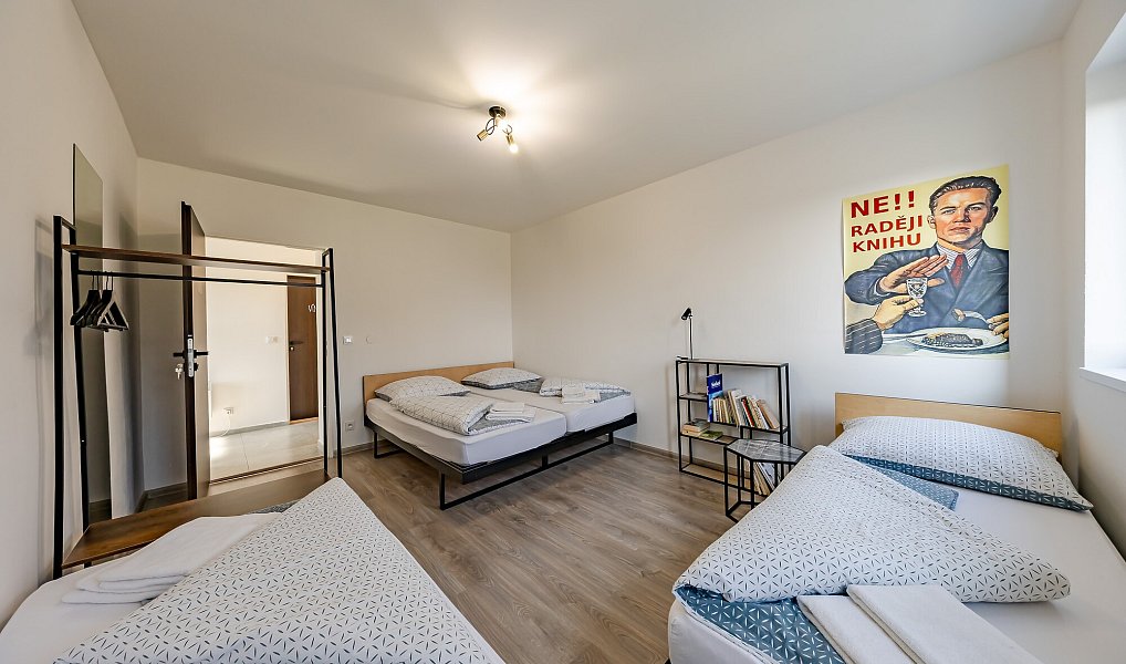 Prodej ubytovacího objektu 146 m², Bzenec – náhled fotky 13