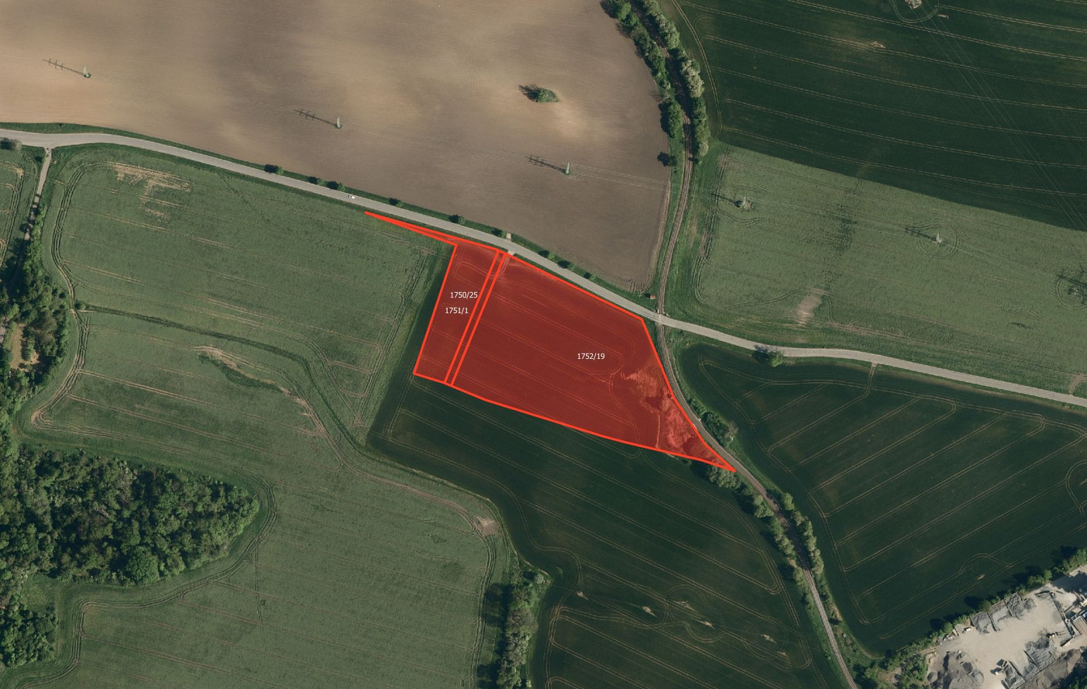 Prodej pole 26 915 m²