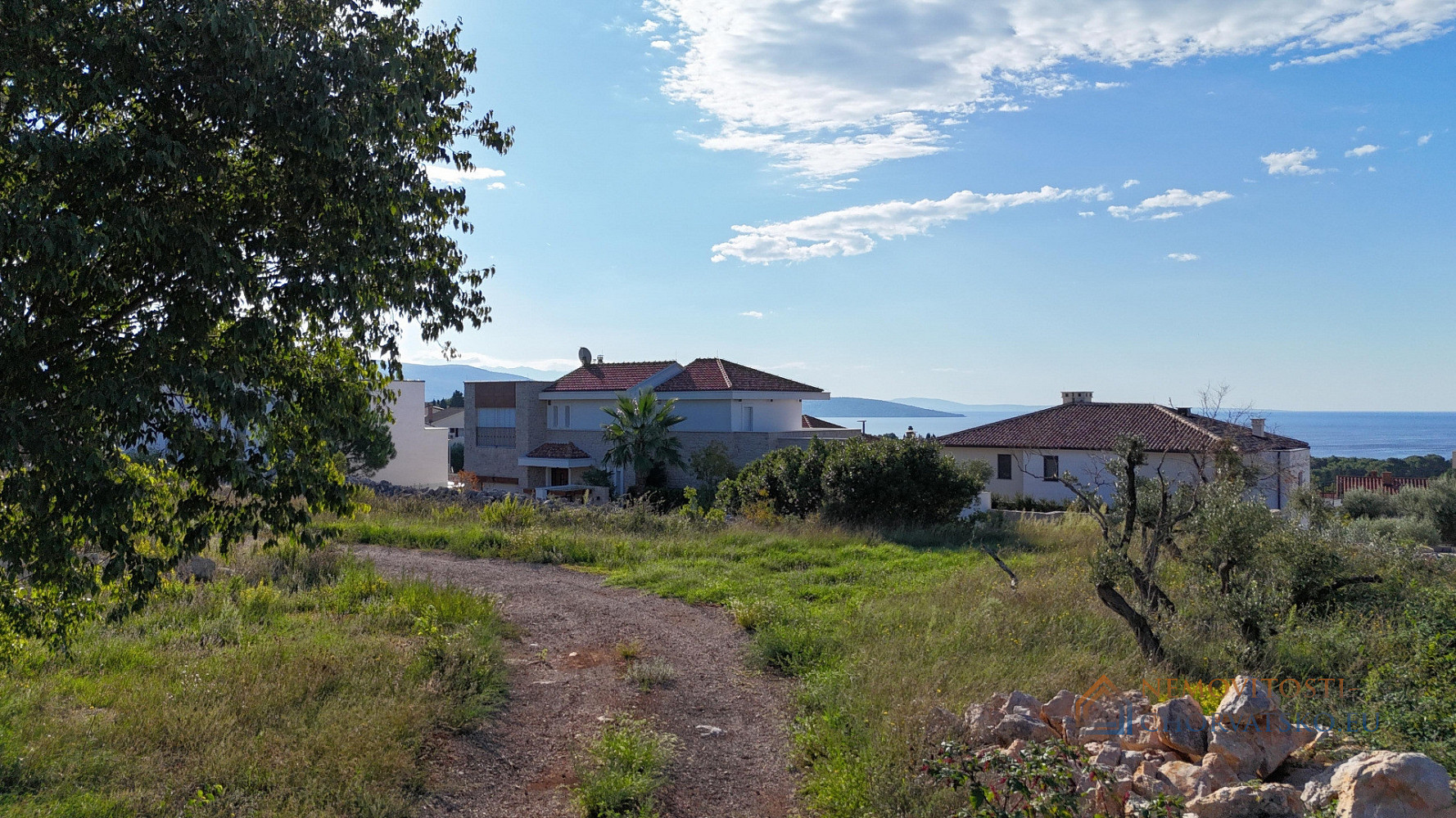 Pozemek 758 m2m², Krk – pohled 5