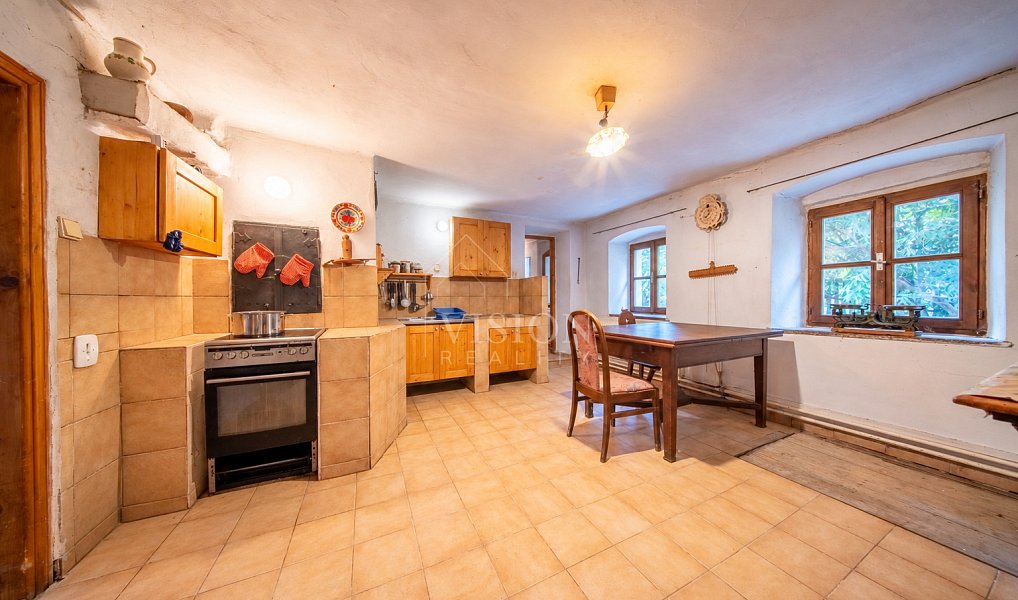 Prodej domu 130 m² s pozemkem 1 336 m², Benešov nad Černou – náhled fotky 12