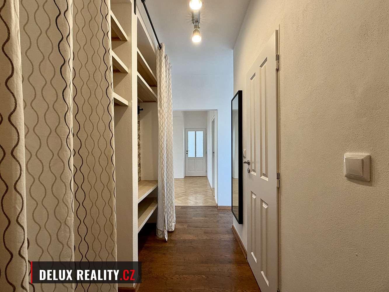 Pronájem bytu 3+1 66 m² – fotografie 4