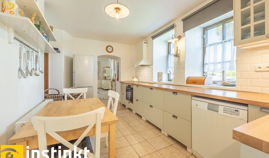 Prodej domu 180 m² s pozemkem 1 718 m², Bušanovice – náhled fotky 10
