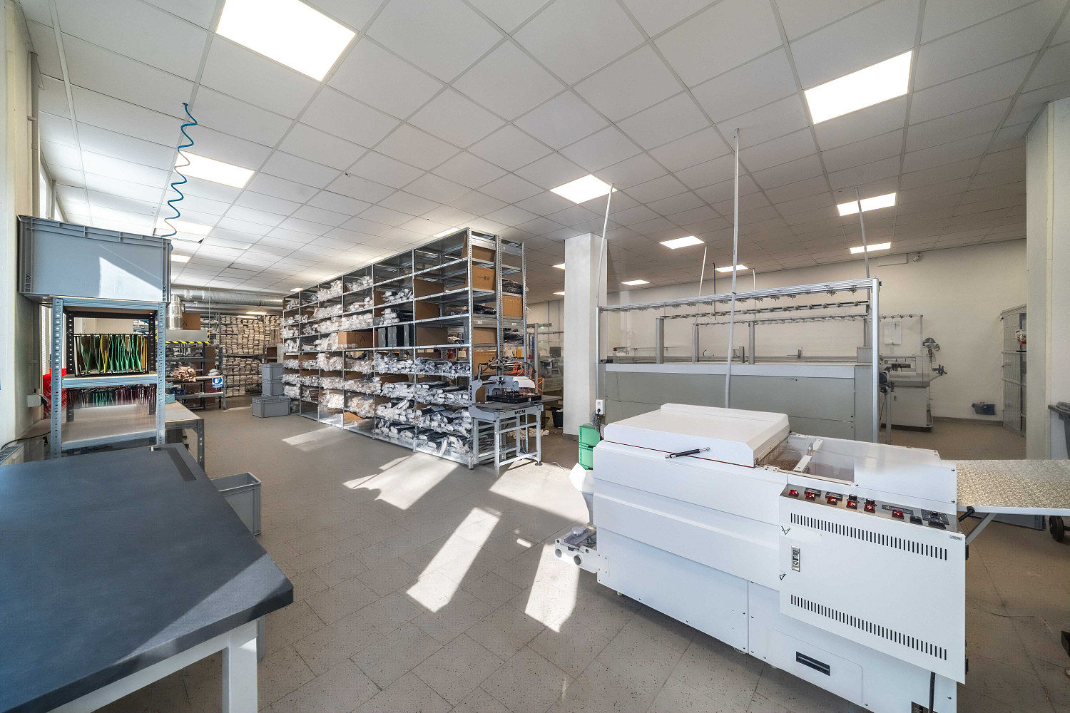 Pronájem skladovacích prostor 985 m² – fotografie 5