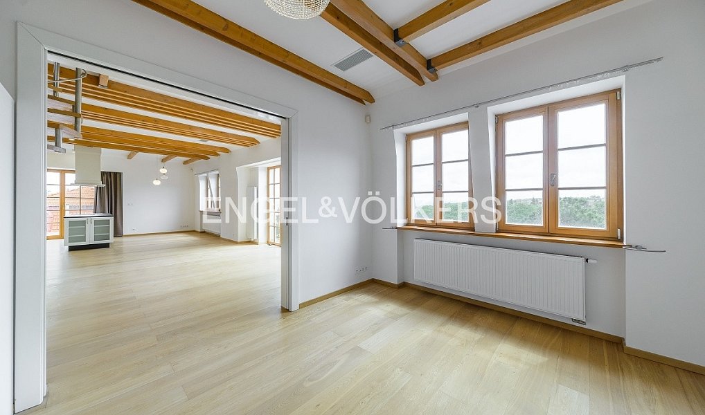 Pronájem bytu 4+kk 202 m², Praha – náhled fotky 5