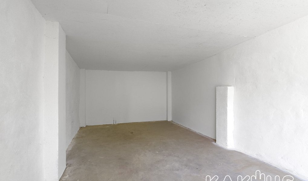 Prodej prostorné zděné garáže / skladu (24 m2) v Kunčičkách, Ostrava – náhled fotky 4