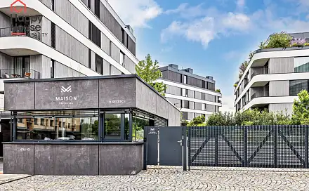 Pronájem bytu 2+kk 58 m²