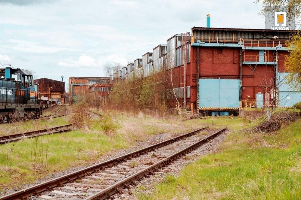 Pronájem výrobních prostor 1 000 m² – fotografie 2