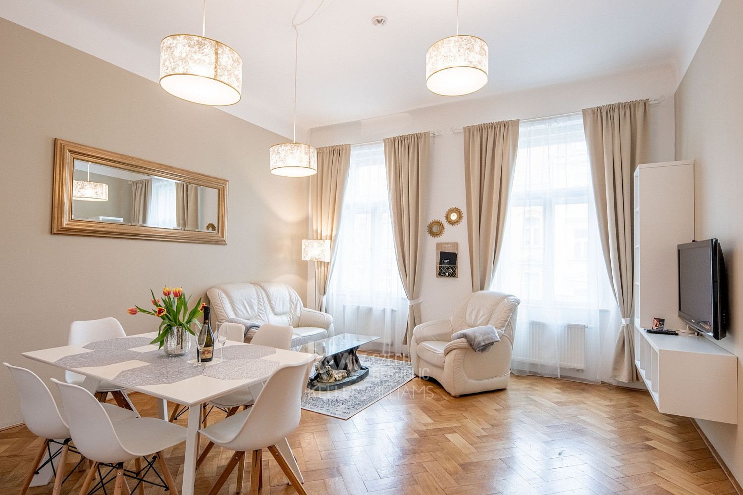 Pronájem bytu 4+kk 108 m²