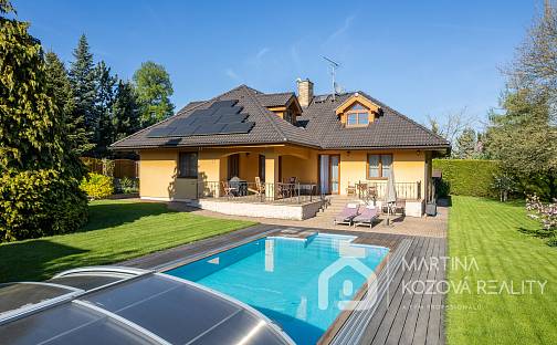 Prodej domu 400 m² s pozemkem 1 621 m², Za Zrcadlem, Babice, okres Praha-východ