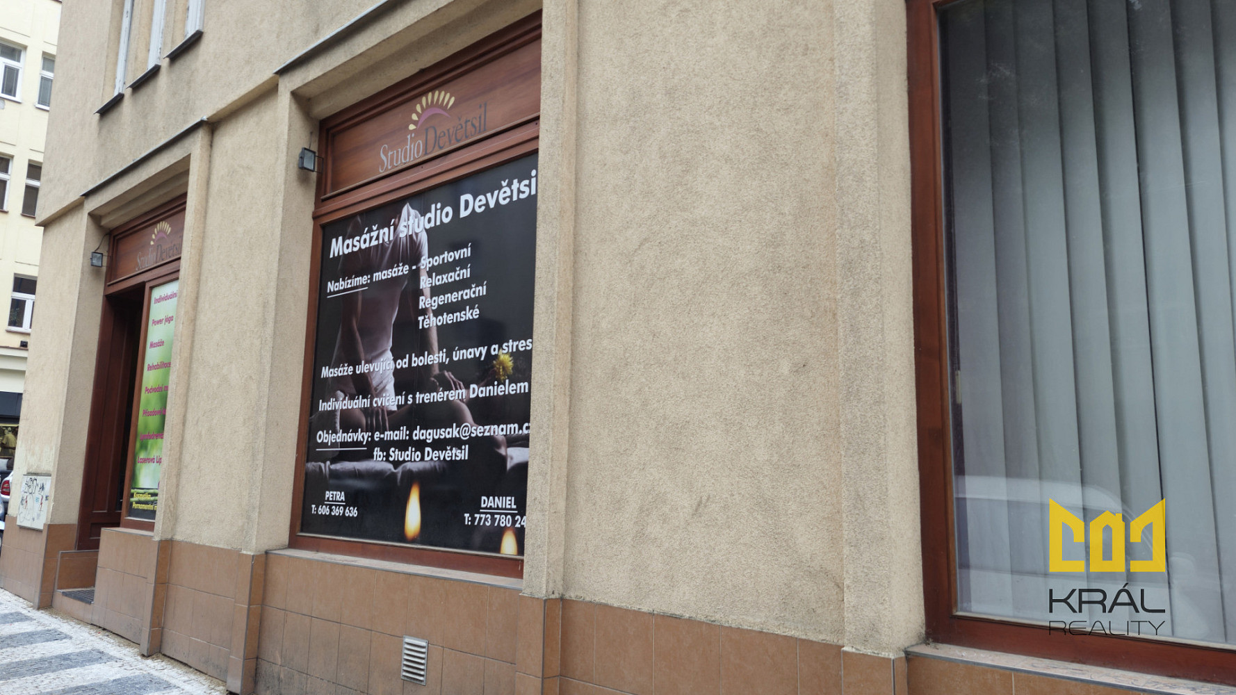 Pronájem obchodních prostor 15 m²
