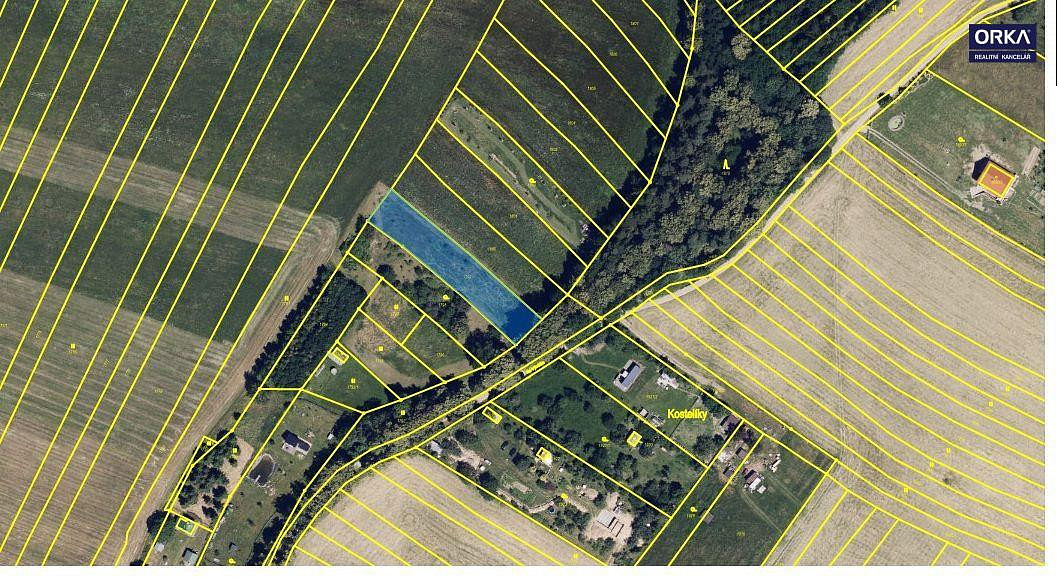Prodej pole 1 815 m²