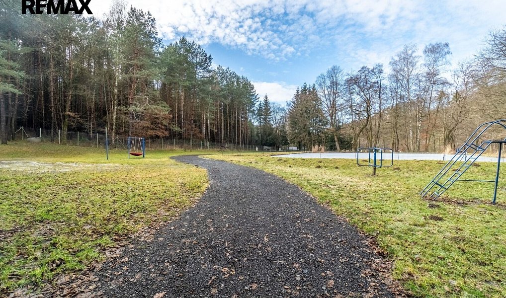 Prodej pozemku 13 525 m², Říčany – náhled fotky 3