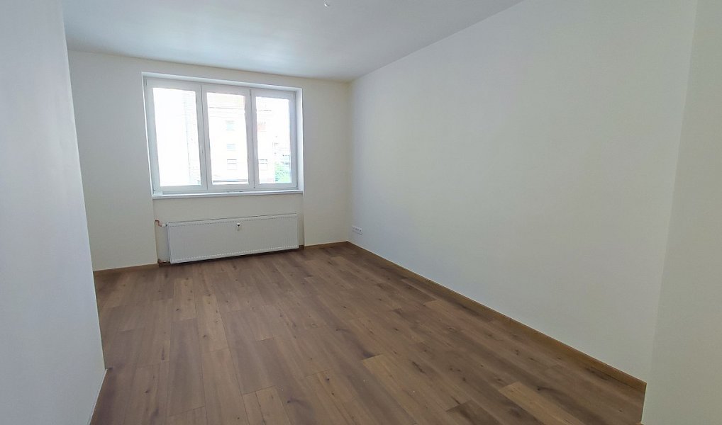 Prodej bytu 3+1 85 m², Praha – náhled fotky 11