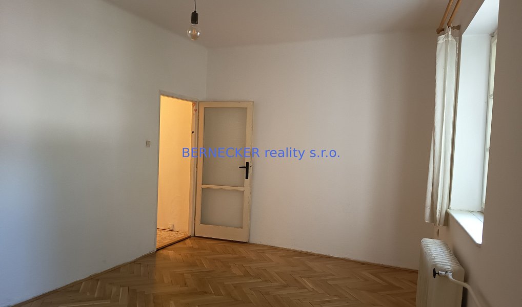 Pronájem bytu 1+1 41 m², Hradec Králové – náhled fotky 6