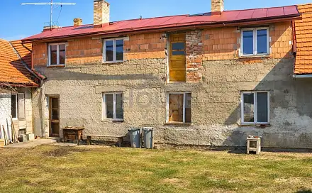 Prodej domu 118 m² s pozemkem 5 285 m², Lužice, okres Prachatice