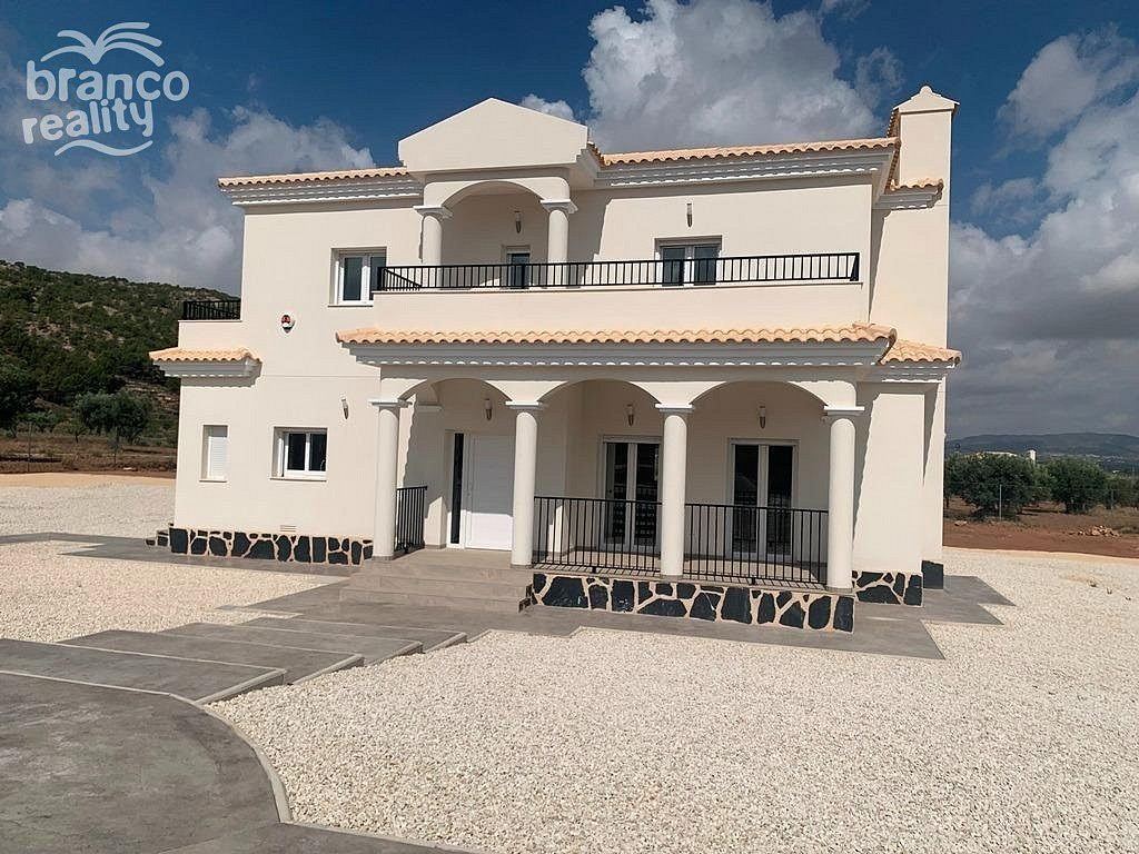 Prodej domu 180 m² s pozemkem 10 000 m² - Vista 5