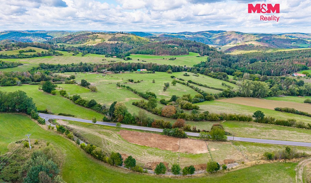 Pronájem stavebního pozemku 770 m², Milešov – náhled fotky 11