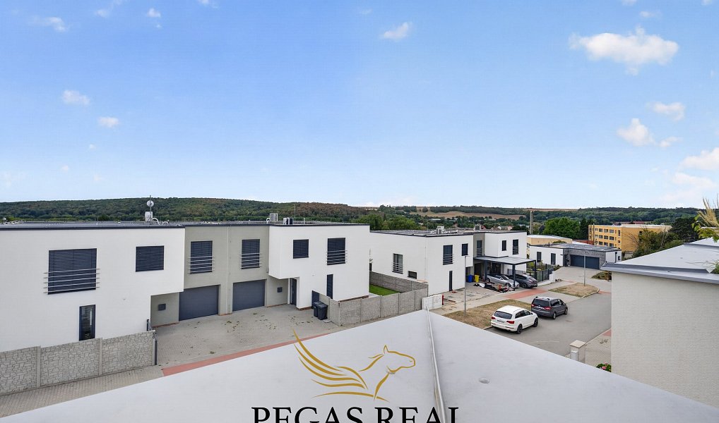 Prodej bytu 3+kk 120 m², Želešice – náhled fotky 12