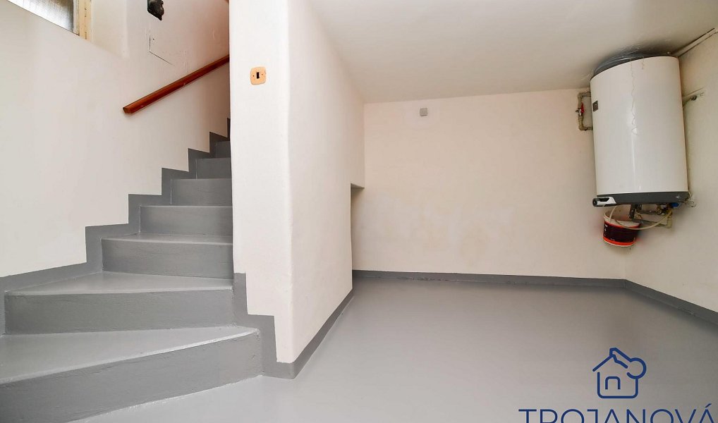 Pronájem domu 250 m² s pozemkem 390 m², Benešov – náhled fotky 30