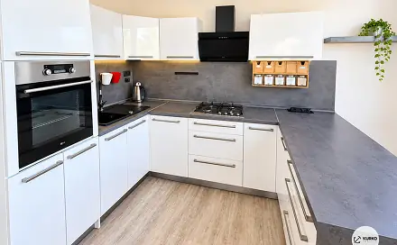 Pronájem bytu 1+1 37 m²